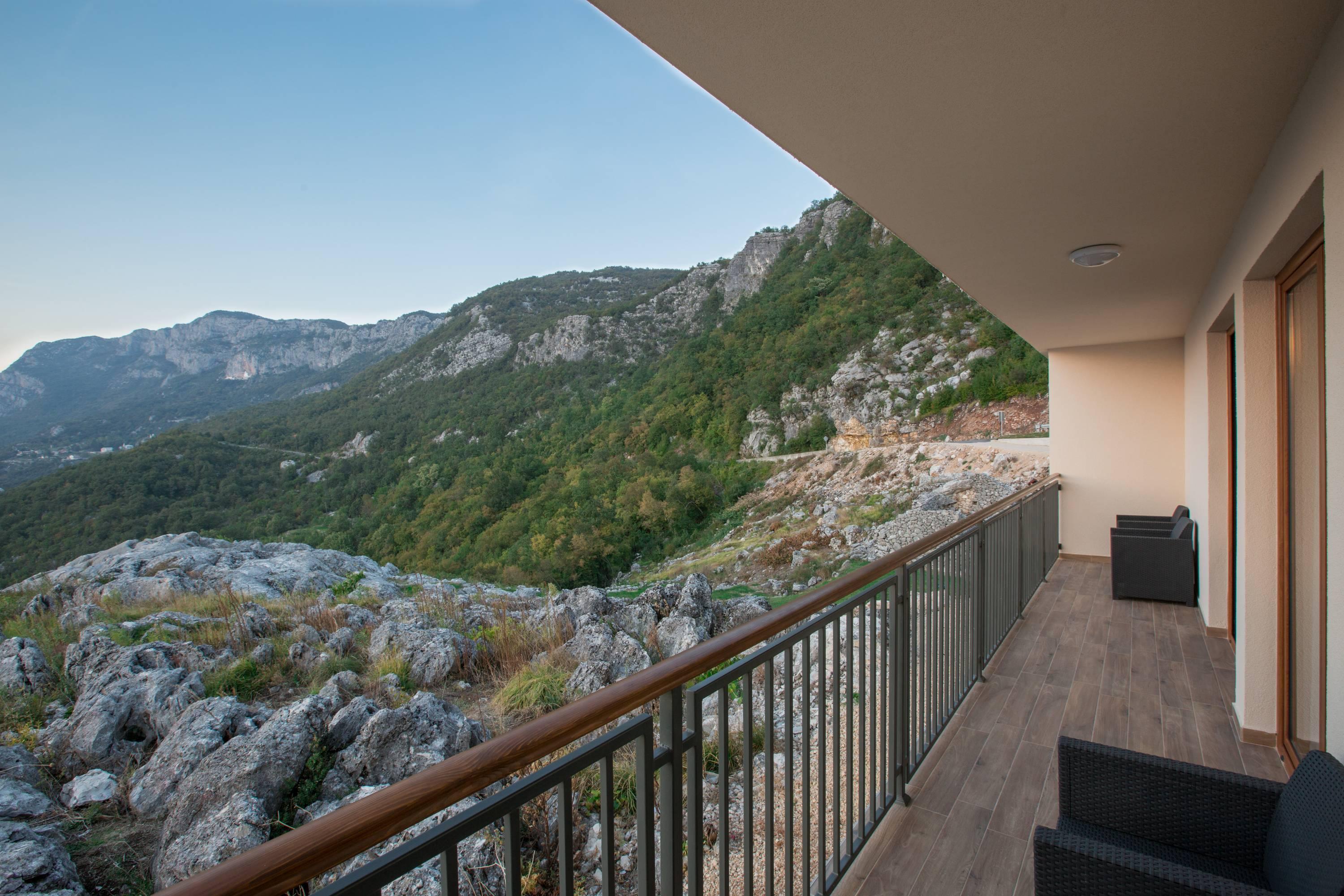 Hotel Sokoline Mandici Экстерьер фото