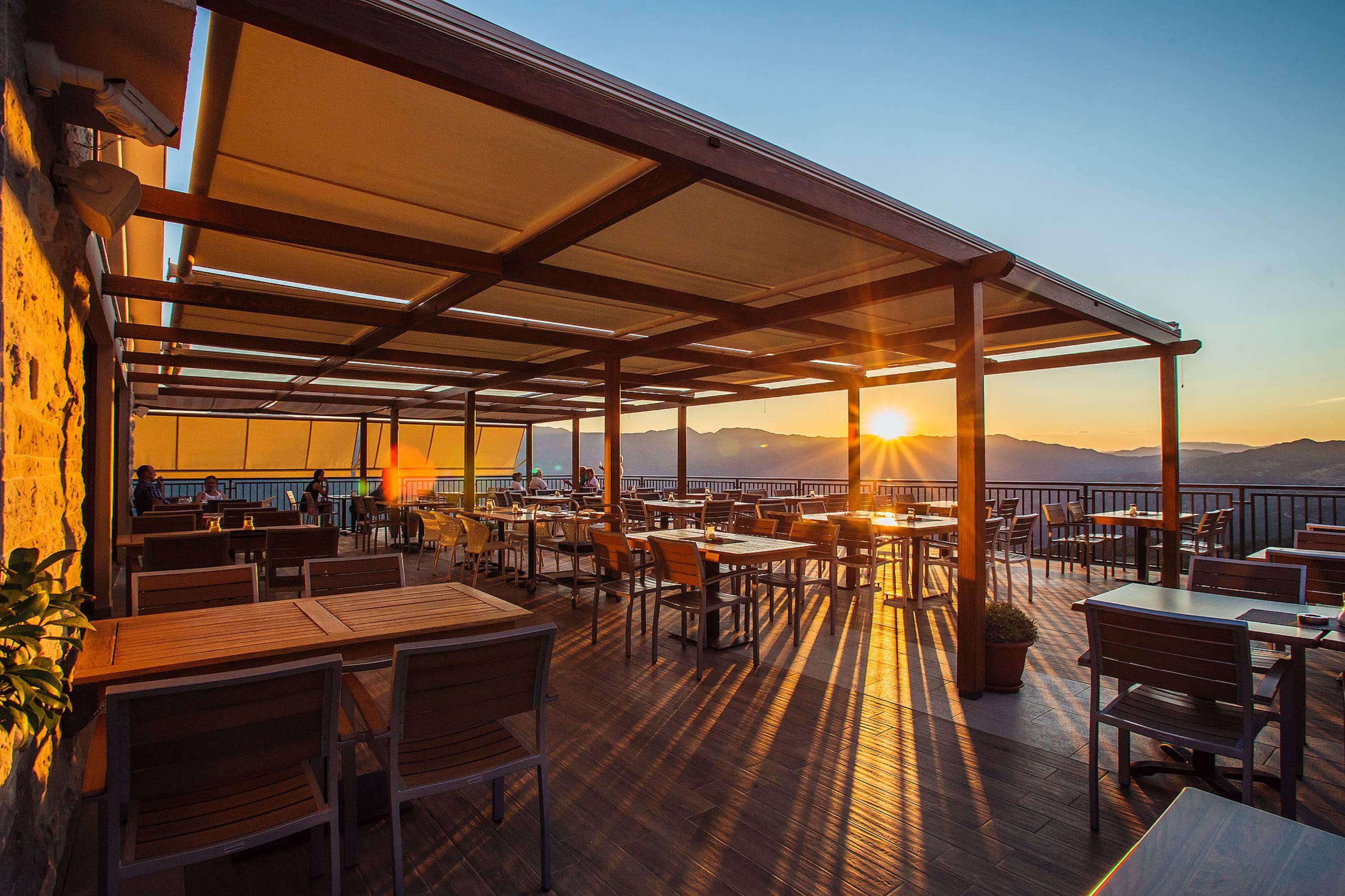 Hotel Sokoline Mandici Экстерьер фото