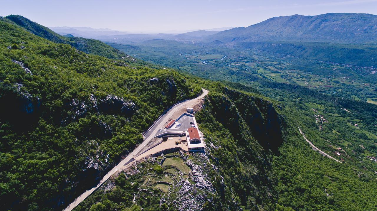 Hotel Sokoline Mandici Экстерьер фото